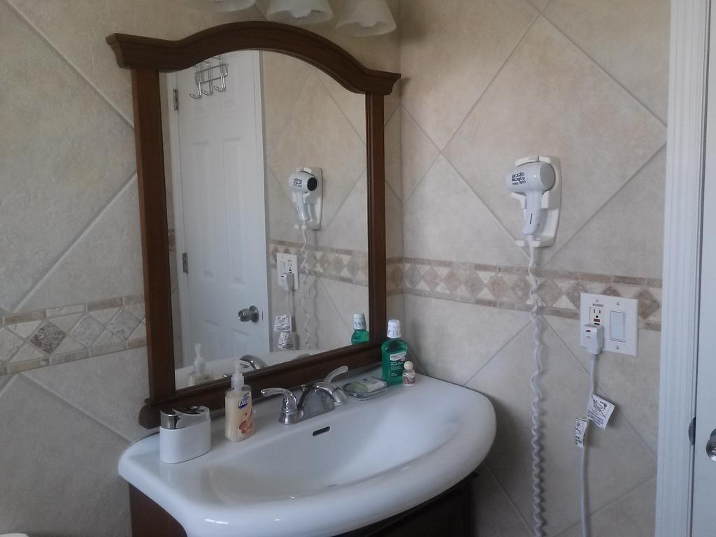 Beach Vacation Get-Away Apartment St. Pete Beach Ruang foto