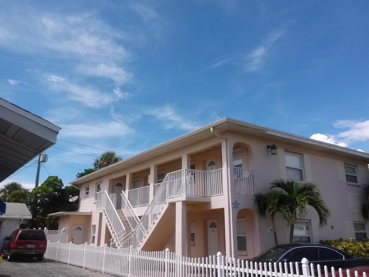 Beach Vacation Get-Away Apartment St. Pete Beach Bagian luar foto